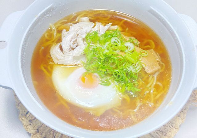 セリアの電子レンジ調理器 ラーメンで作った即席麺