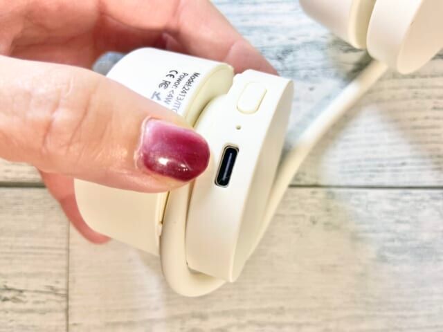 3COINS コンパクトになるロールネックファン USBケーブル 充電