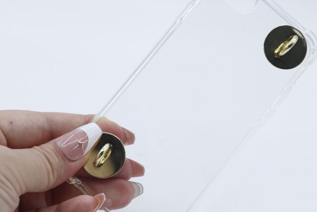 セリアのスマホチャームベース ゴールド＆シルバーの使用例2