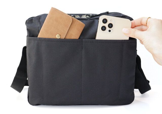 スタディオクリップ付録黒ショルダーバッグレビュー背面ポケット