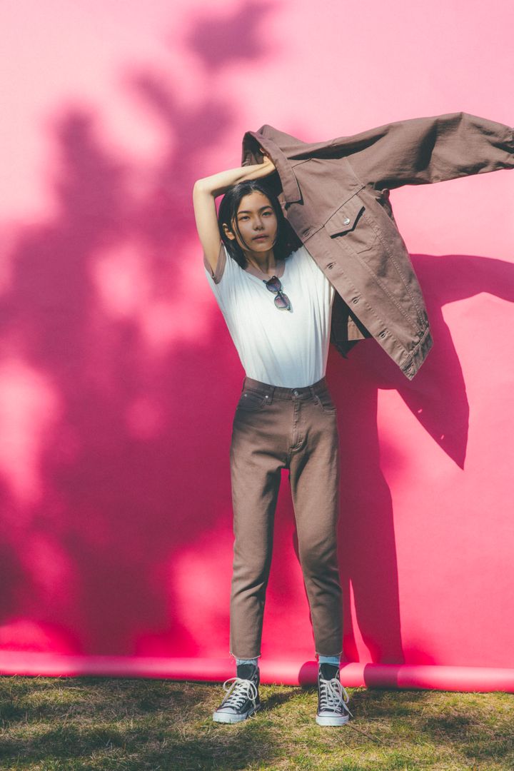 この夏も一緒に駆け抜ける！暑い季節のさわやかなデニムコーデ8選【毎日のデニムコーデまとめ】