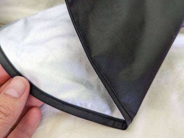 サンシェードを広げたところ