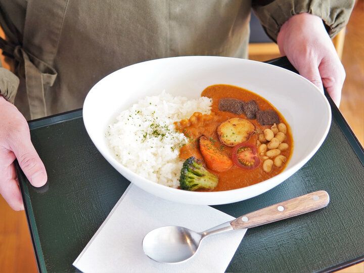 鎌倉から江ノ電に乗って訪れる♪大仏様が待つ長谷の街でのんびりカフェめぐり