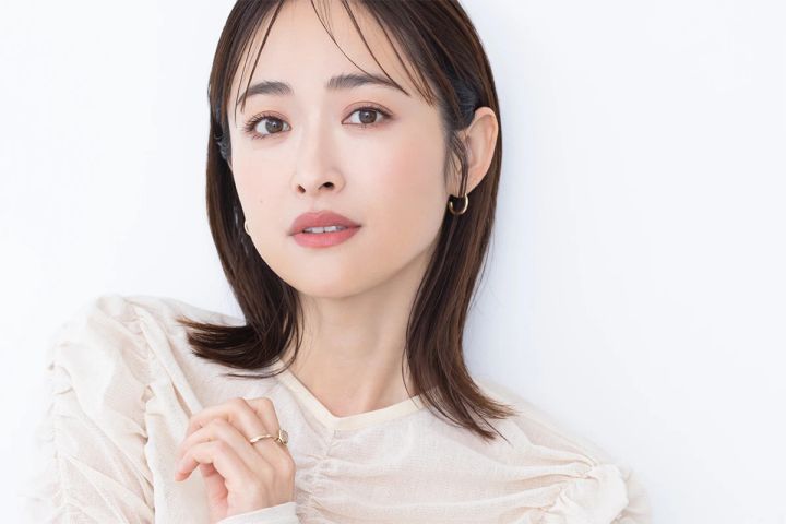 実力派アーティスト犬木 愛さんが提案！ キャンメイク「マシュマロフィニッシュパウダー ～Abloom～」を完璧に使いこなす方法