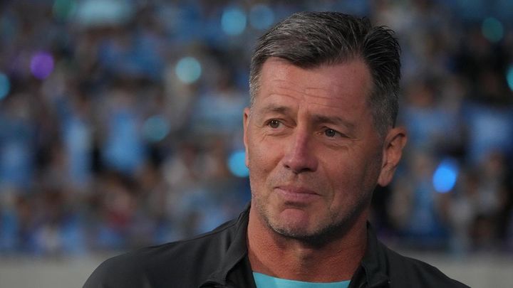 川崎戦、劇的同点弾の満田誠！広島のスキッベ監督が試合後「GKにするにはちょっと小さすぎる」と語ったワケ