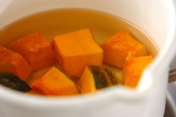 カボチャのクリーム添えの作り方1