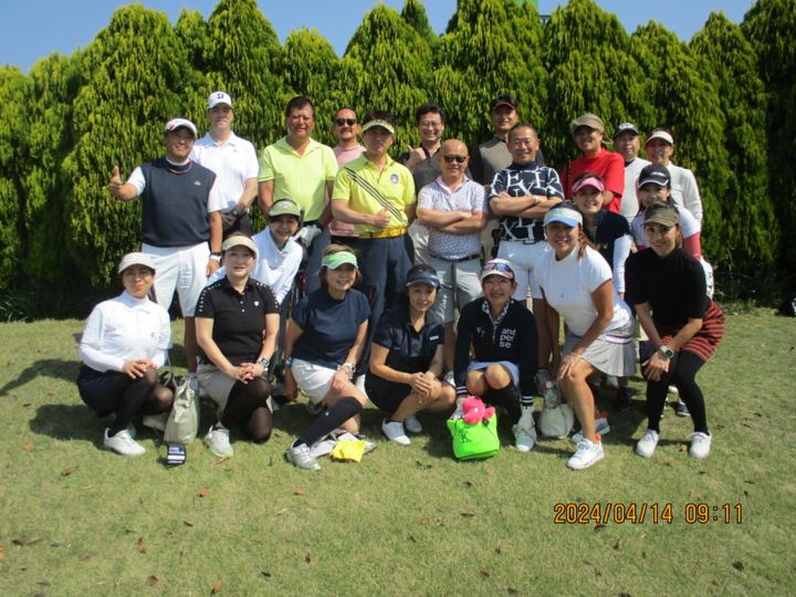 プレー終りの1杯！ゴルフ仲間が女性ゴルファー拡大に注力