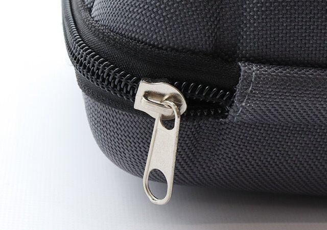 ダイソー 多用途ソフトパウチ ファスナー