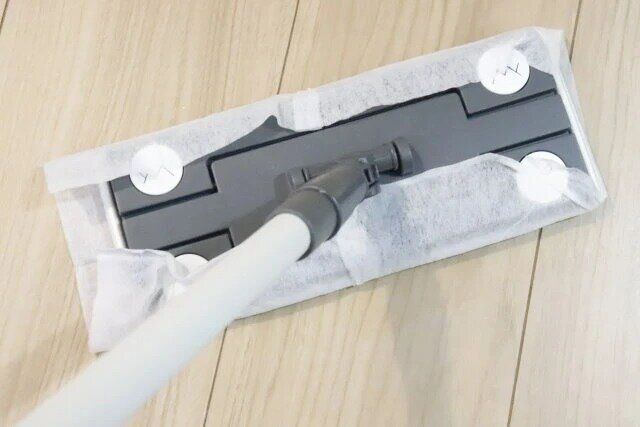 ダイソー クリップ型モップ（マイクロファイバークロス1枚付） フローリングシート