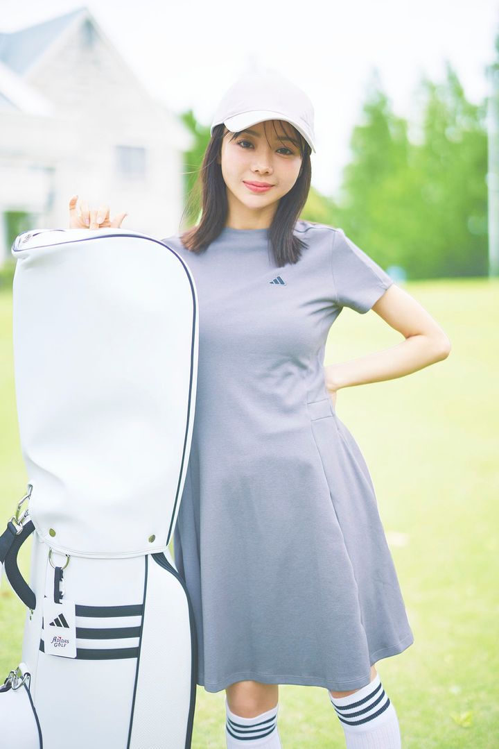 adidas アディダス ワンピース フレアスカート ゴルフワンピース L ar golf】淡いグレーが可愛いadidasのワンピース♡ フレアな