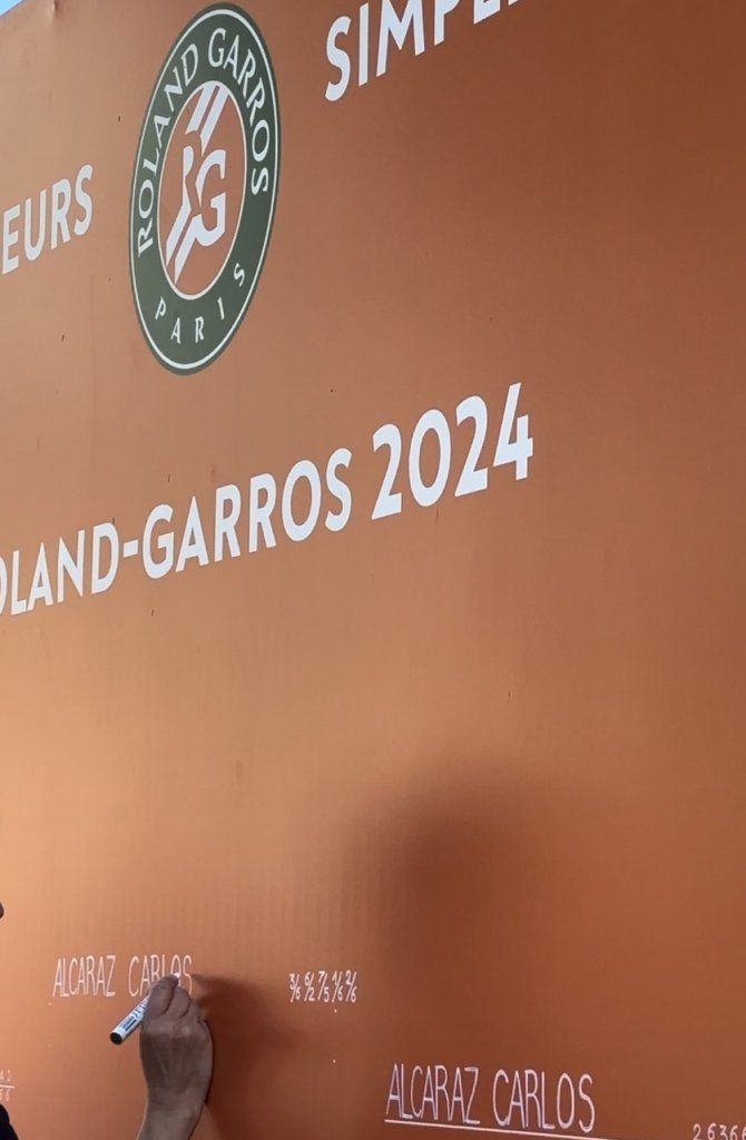 世界中のテニスファンが集まる場所、パリのローランギャロスへ【夢見るパリ】