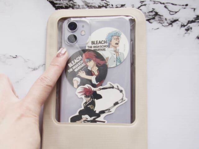 3COINS ポーチ付きスマホ防滴ケース 便利ポイント