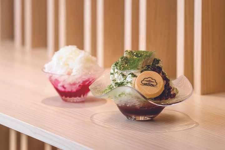 福井の夏の風物詩 “手かき氷” が通年で味わえる♪ 羽二重餅で知られる老舗「松岡軒」