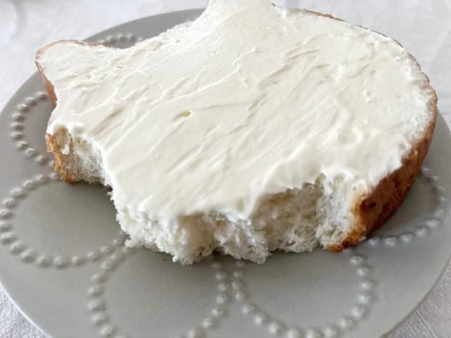 ねこねこクリームボックスの断面。