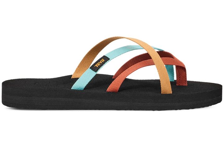 Tevaサンダル
