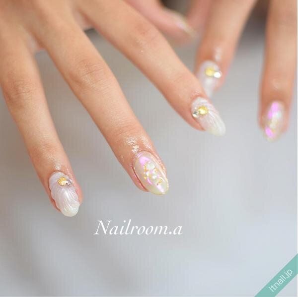 Nailroom彩が投稿したネイルデザイン [photoid:I0102288] via Itnail Design (736248)