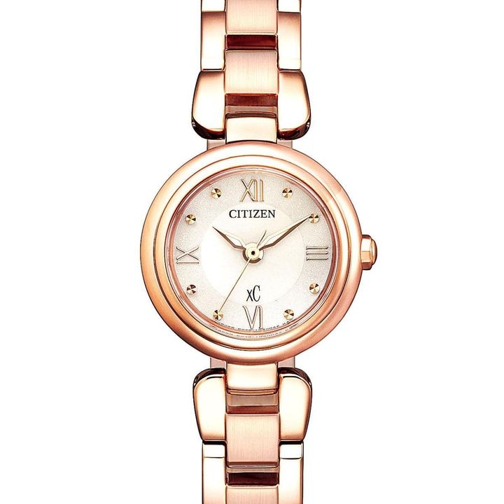 シチズンのクロスシー EW5572-56W