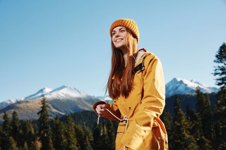 撥水加工の服を着た女性
