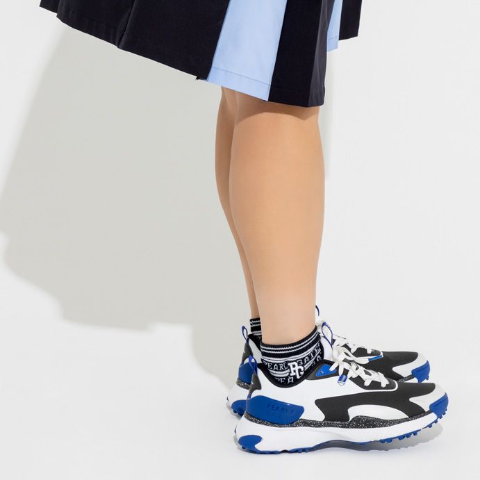 どうコーデする!? アレンジで人と差がつく！ モードなゴルフワンピース