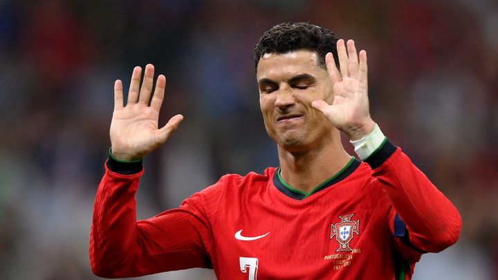 泣いた39歳ロナウド、エムバペのフランスとの準々決勝に闘志！ 「諦めるはずがない、間違いなく最後のEUROだ」 