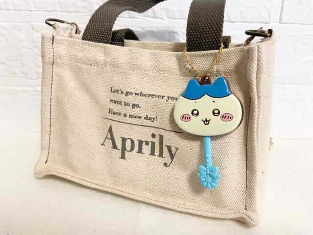 ちいかわ 食玩 新作 ロリポップチョコチャーム 着画