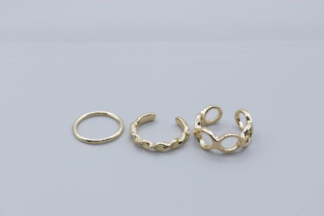 セリア リング カジュアル