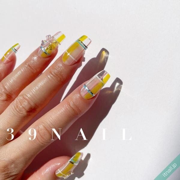 39NAILが投稿したネイルデザイン [photoid:I0114792] via Itnail Design (736182)