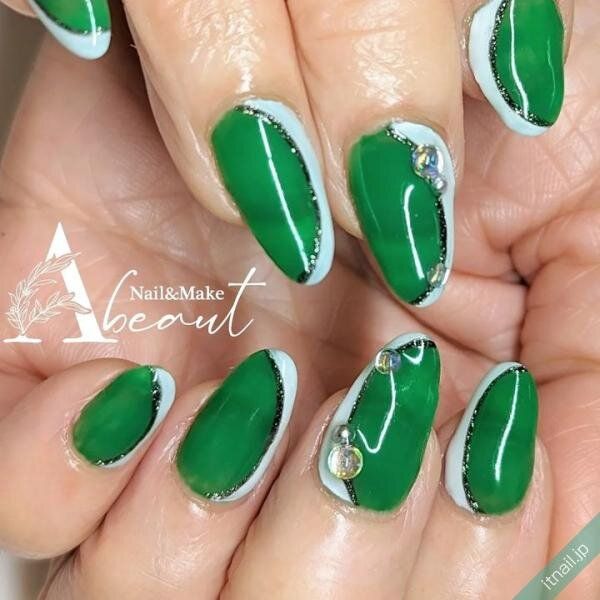 Nail&Make Abeautが投稿したネイルデザイン [photoid:I0126571] via Itnail Design (736178)