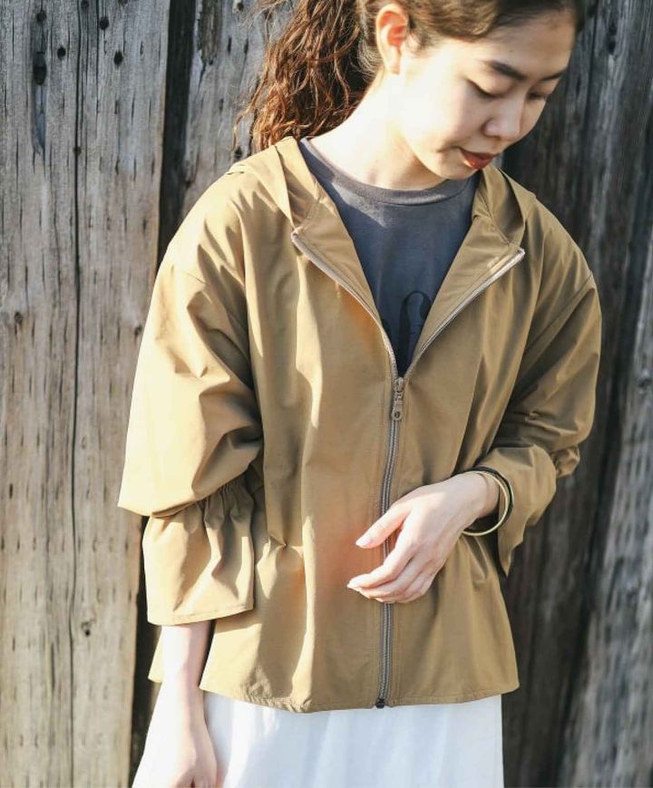 画像: パーカー￥8,690（B:MING by BEAMS） ポケットも付いていて便利です。