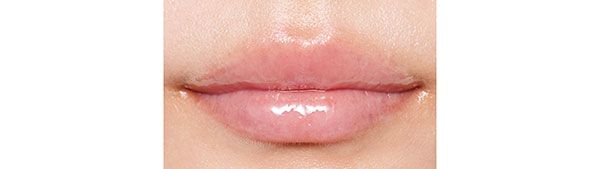 ちゅるるんグロス 01 使用