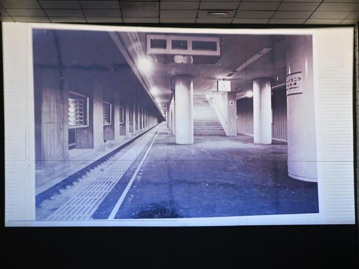 画像: 開業当時の「成田空港駅」のホーム。 出典：フリークス ストア