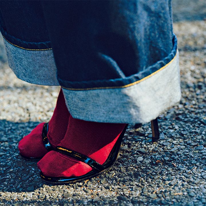 足元コーデ,赤ソックス,靴下コーデ,ヒールコーデ