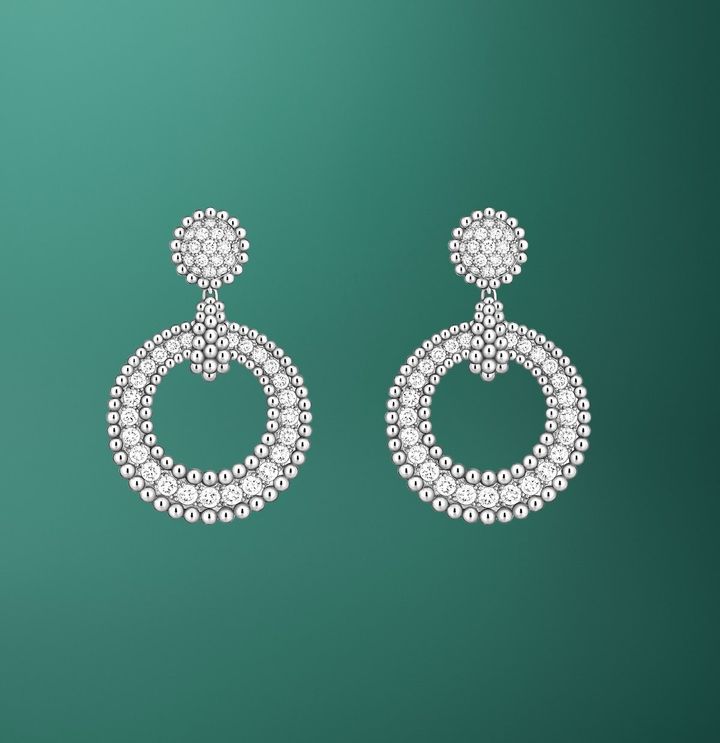 「ペルレ ダイヤモンド」イヤリング（WG×ダイヤモンド）￥5,900,400