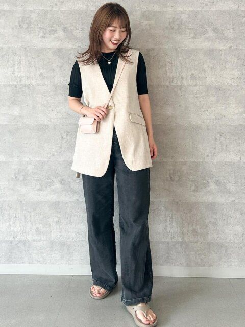 ワイドデニムパンツのコーデ5