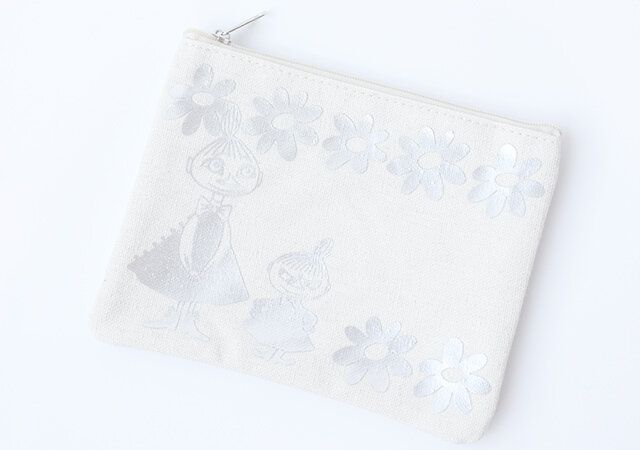 フラットポーチ 表面