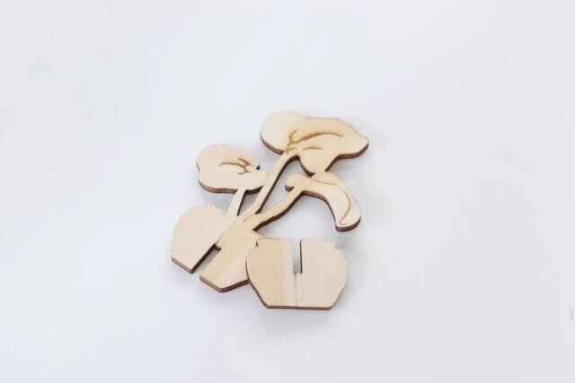 セリアのミニサイズなウッドアロマリーフスタンド