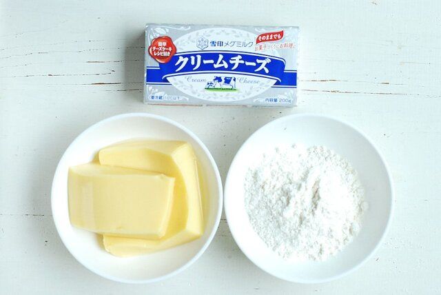 プリンチーズケーキの材料