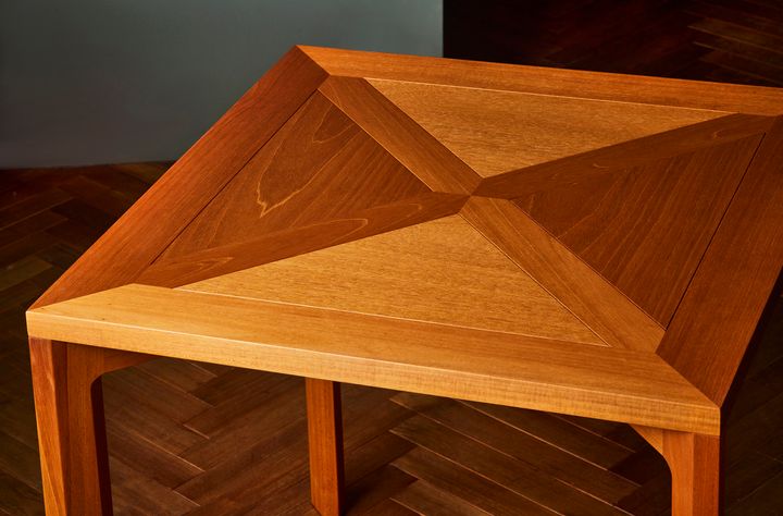 北欧デザインの鬼才、ポール・ケアホルムの名作が復刻！現在展覧会も開催中