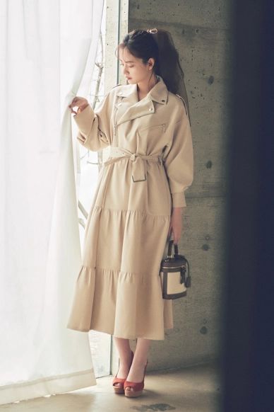 働く女性のレディースコーデ