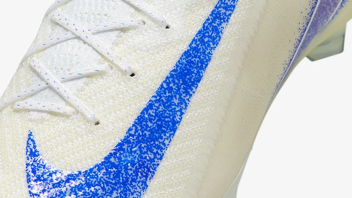 これが新生マーキュリアル！NIKEの新スパイク『スーパーフライ10』と『ヴェイパー16』が「ブループリントパック」で発売