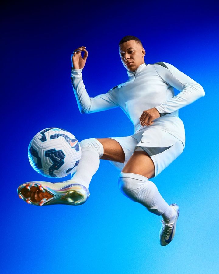 これが新生マーキュリアル！NIKEの新スパイク『スーパーフライ10』と『ヴェイパー16』が「ブループリントパック」で発売