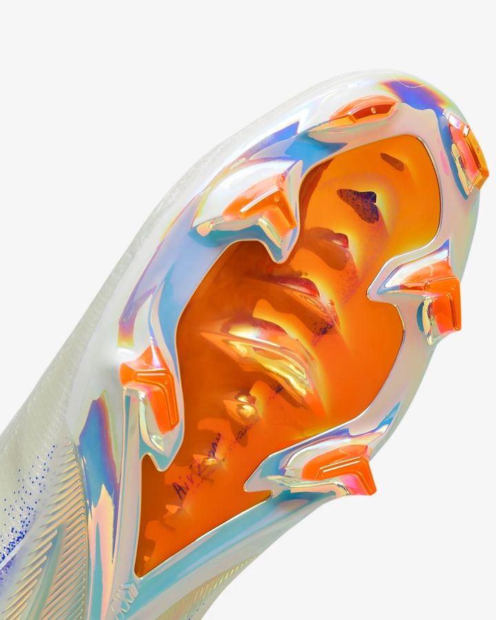 これが新生マーキュリアル！NIKEの新スパイク『スーパーフライ10』と『ヴェイパー16』が「ブループリントパック」で発売