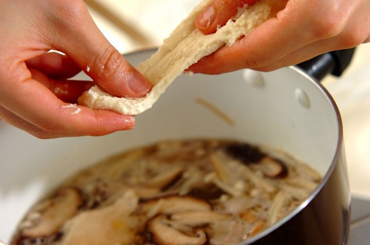 キノコすいとん汁の作り方3