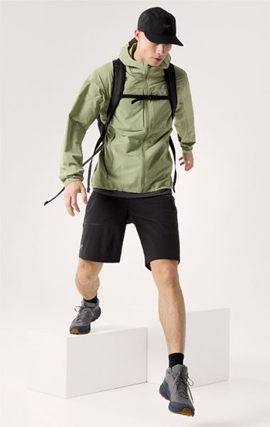 「これを買えば正解！」雨キャンプで大活躍する機能性の高いレインウェア5選