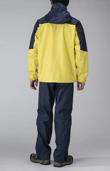 「これを買えば正解！」雨キャンプで大活躍する機能性の高いレインウェア5選