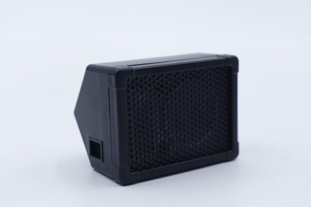 セリア ミニチュア モニタースピーカー デザイン