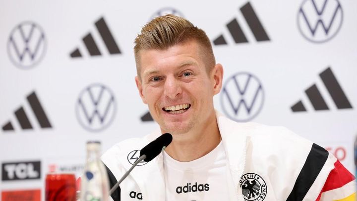 クロース、友人ホセルの「金曜日で引退させてやる」発言に応戦…「ドイツには彼の夢を妨げるものがたくさんある」