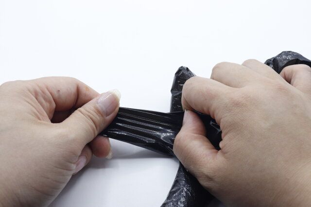 セリア 手袋型ゴミ袋 丈夫