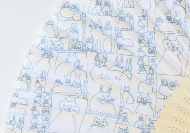 扇子の猫イラスト
