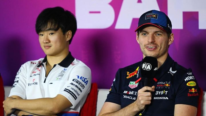 フェルスタッペンが選んだ「F1ドライバーイレブン」なぜか角田裕毅がゴールキーパー、システムは8-1-1